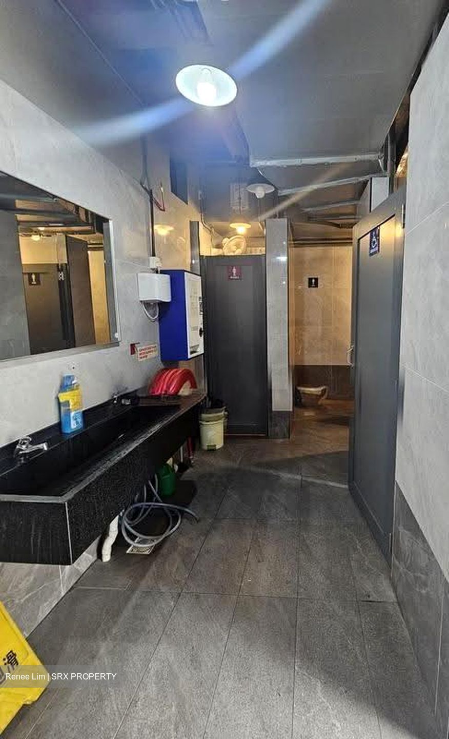 Clementi Avenue 3 (D5), Shop House #636916131